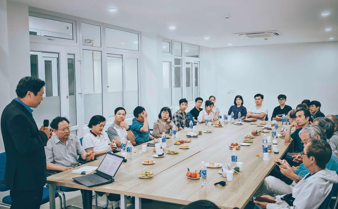 Quang cảnh buổi gặp gỡ.