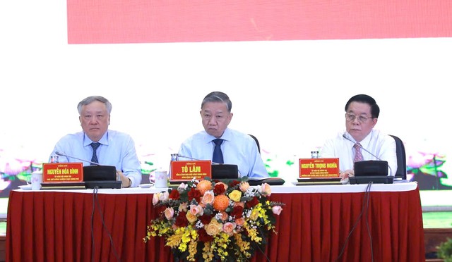 Tổng Bí thư Tô Lâm: Tầm nhìn mới để Việt Nam vượt qua bẫy thu nhập trung bình- Ảnh 1. Tổng Bí thư Tô Lâm: Tầm nhìn mới để Việt Nam vượt qua bẫy thu nhập trung bình- Ảnh 1.