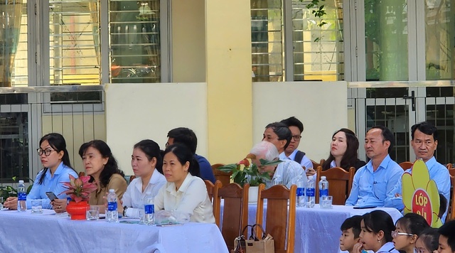 Hội Luật gia Đà Nẵng tuyên truyền Luật Trẻ em và tư vấn pháp luật cho học sinh tiểu học- Ảnh 8. Hội Luật gia Đà Nẵng tuyên truyền Luật Trẻ em và tư vấn pháp luật cho học sinh tiểu học- Ảnh 8.