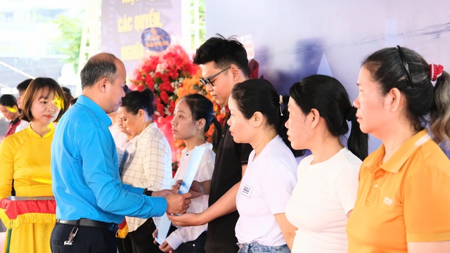 Đà Nẵng nâng cao an toàn lao động, tăng phúc lợi cho công nhân- Ảnh 2. Đà Nẵng nâng cao an toàn lao động, tăng phúc lợi cho công nhân- Ảnh 2.