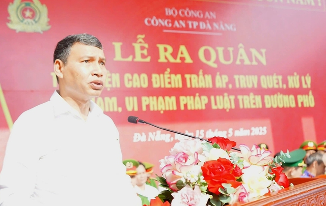 Đà Nẵng ra quân cao điểm trấn áp tội phạm- Ảnh 1. Đà Nẵng ra quân cao điểm trấn áp tội phạm- Ảnh 1.