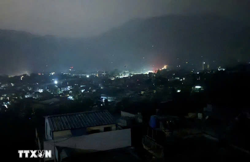 Quang cảnh thành phố Muzaffarabad ở khu vực Kashmir do Pakistan quản lý, một trong những địa điểm bị tấn công từ Ấn Độ, ngày 7/5/2025. (Ảnh: Reuters/TTXVN)