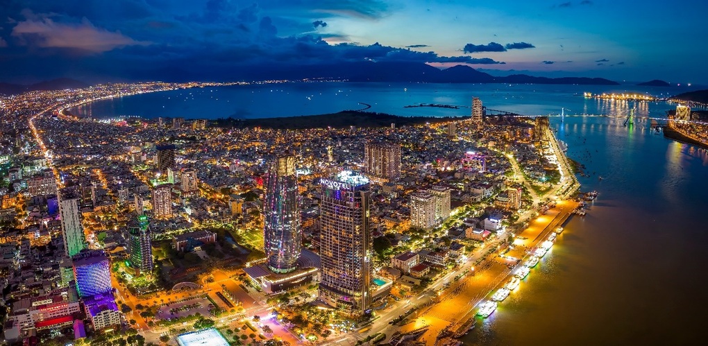 Cầu Rồng - Đà Nẵng: Biểu tượng đô thị hát khúc ca vươn ra biển lớn - 2 Cầu Rồng - Đà Nẵng: Biểu tượng đô thị hát khúc ca vươn ra biển lớn - 2