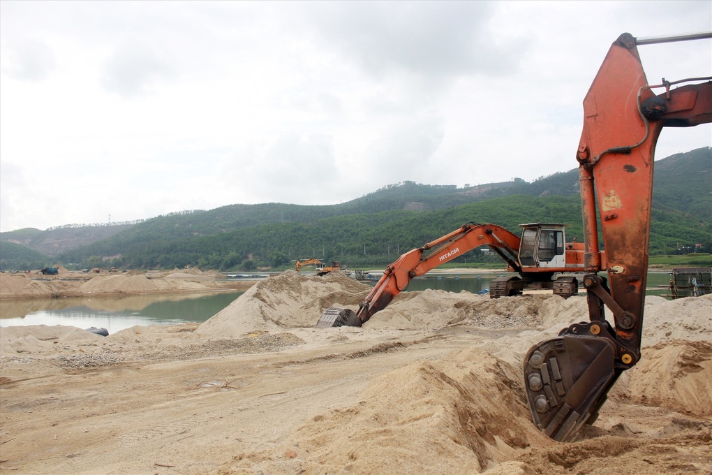 Chủ tịch Quảng Nam chỉ đạo “giải cơn khát” cát xây dựng cho Đà Nẵng - 1