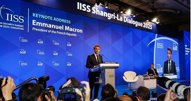 Tổng thống Pháp Emmanuel Macron phát biểu tại Đối thoại Shangri-La 2025.  Ảnh: IRIA NEWS