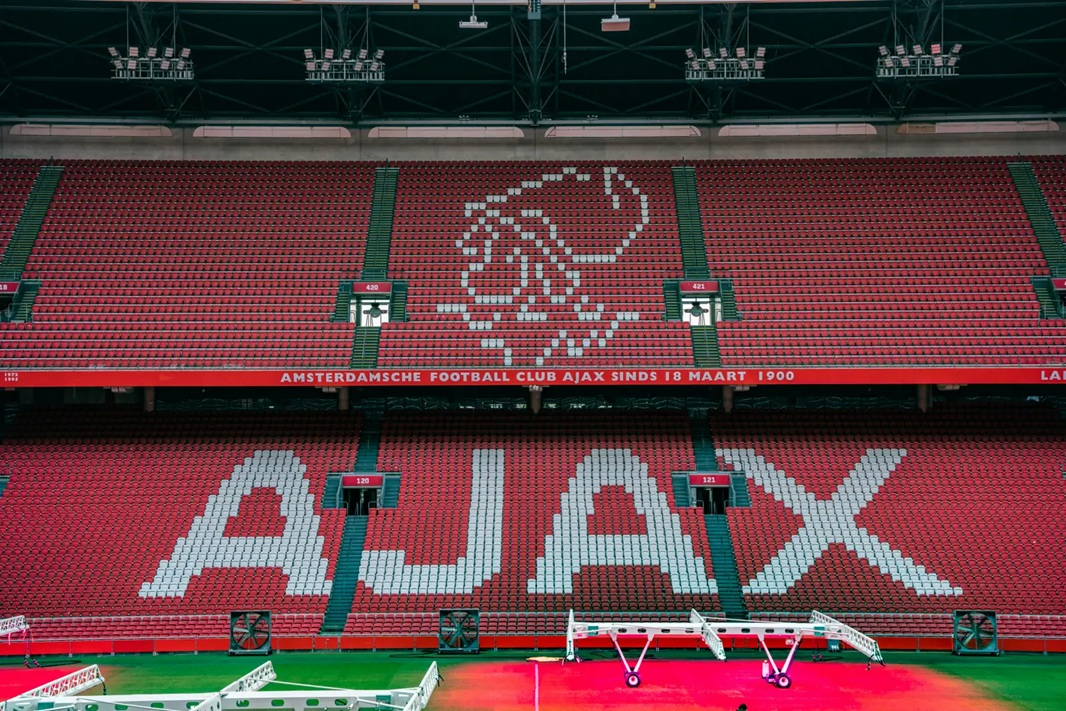 Sân vận động Johan Cruyff Arena tại Amsterdam, Netherlands. Ảnh: Winston Tjia/Unsplash