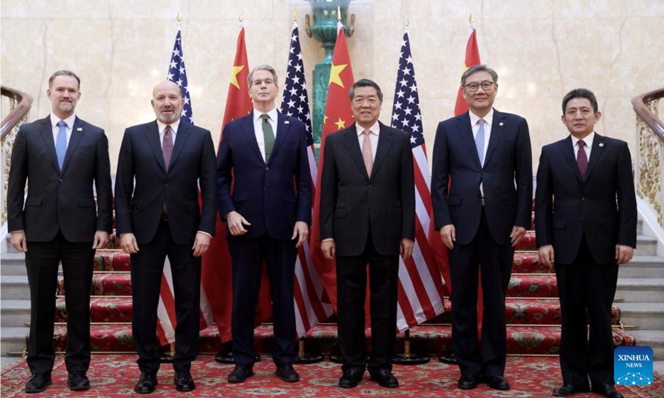 Phái đoàn Mỹ và Trung Quốc tham gia đàm phán thương mại ở London (Anh) ngày 9-6. Ảnh: Xinhua