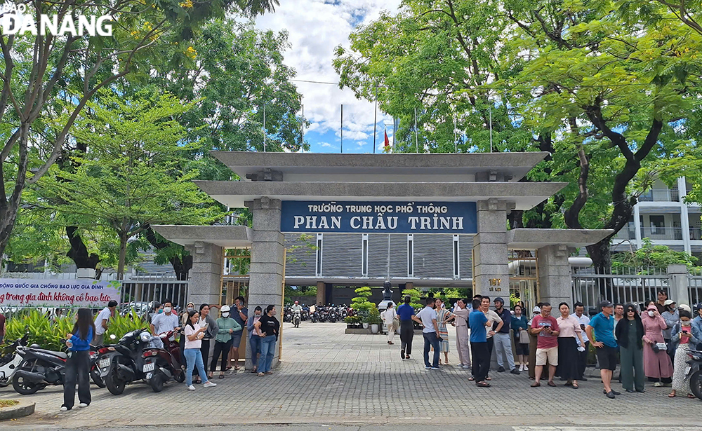 Ngành giáo dục thành phố có một số thay đổi, điều chỉnh điểm thi kỳ thi tốt nghiệp THPT năm 2025. Ảnh: THU HÀ