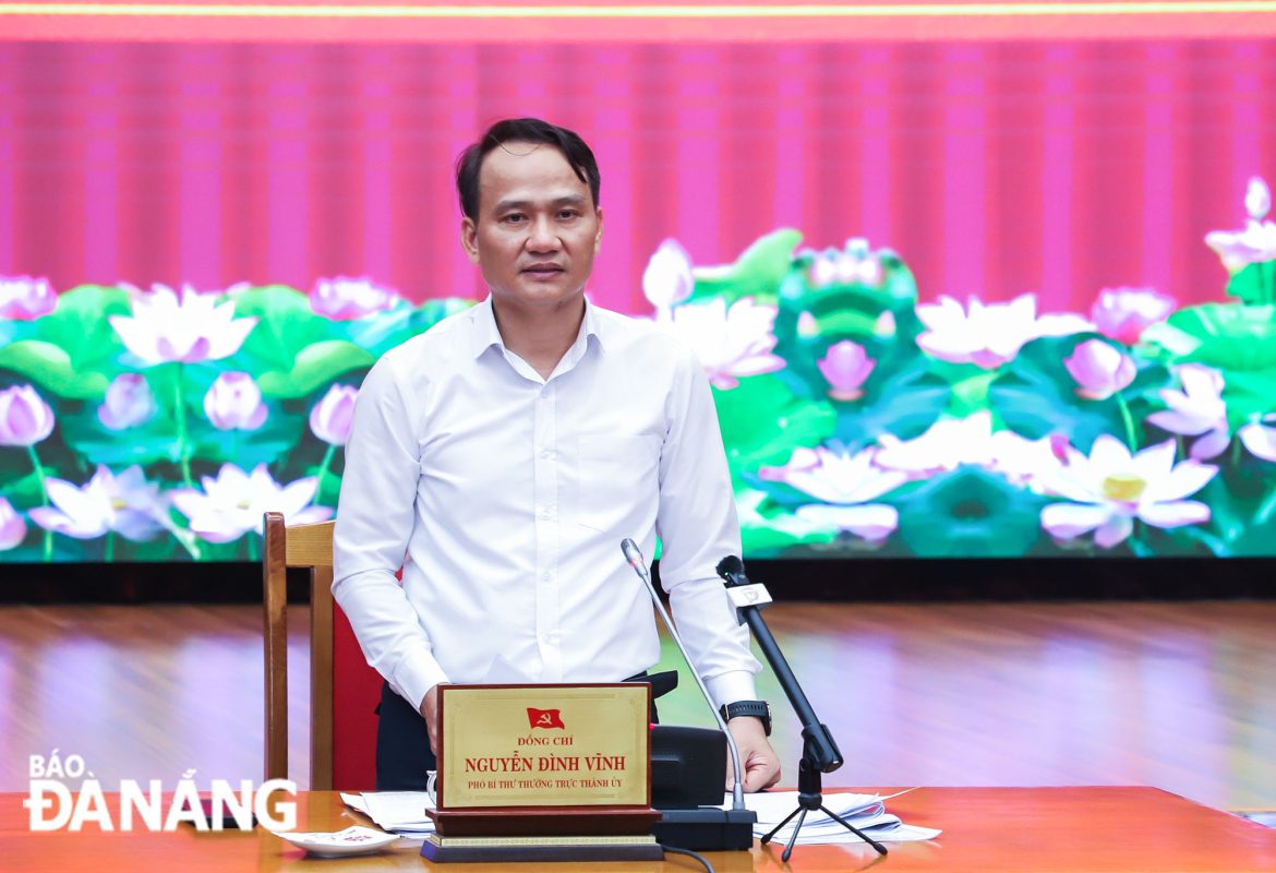 Phó Bí thư Thường trực Thành ủy Nguyễn Đình Vĩnh phát biểu kết luận. Ảnh: NGỌC PHÚ