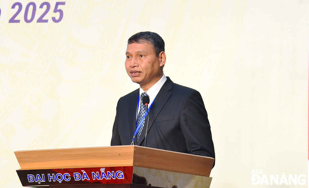 Phó Bí thư Thường trực Đảng ủy UBND thành phố, Phó Chủ tịch Thường trực UBND thành phố Hồ Kỳ Minh phát biểu chỉ đạo đại hội. Ảnh: THIÊN AN