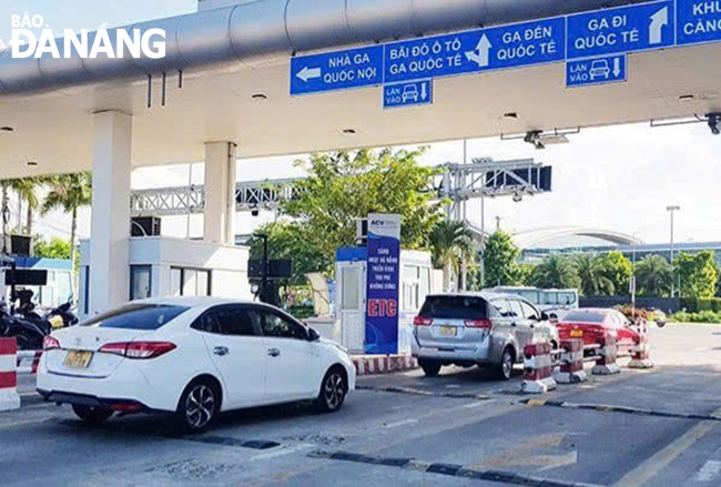 Tuyến đường ô-tô ra vào Cảng hàng không quốc tế Đà Nẵng