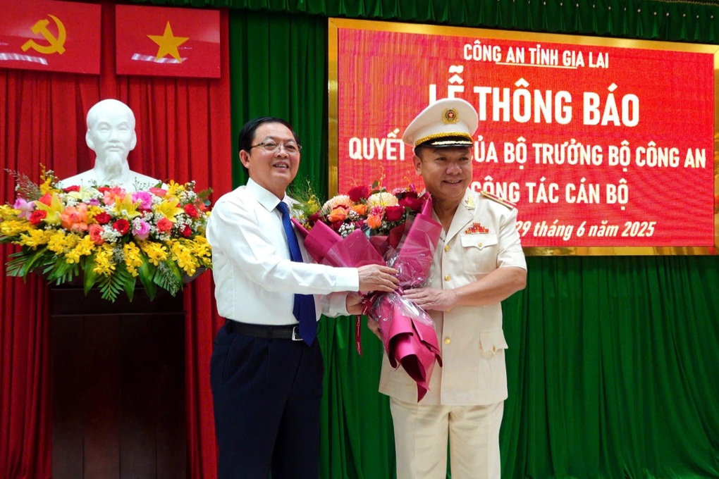 Thiếu tướng Nguyễn Hữu Hợp làm Giám đốc Công an thành phố Đà Nẵng - 3 Thiếu tướng Nguyễn Hữu Hợp làm Giám đốc Công an thành phố Đà Nẵng - 3