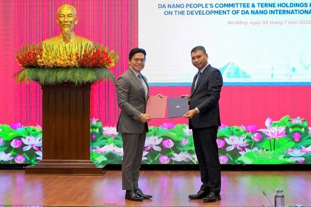 Đà Nẵng cử cán bộ sang Singapore học tập mô hình trung tâm tài chính - 2 Đà Nẵng cử cán bộ sang Singapore học tập mô hình trung tâm tài chính - 2